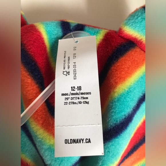 NEW Old Navy Striped Hat - Picture 3 of 3